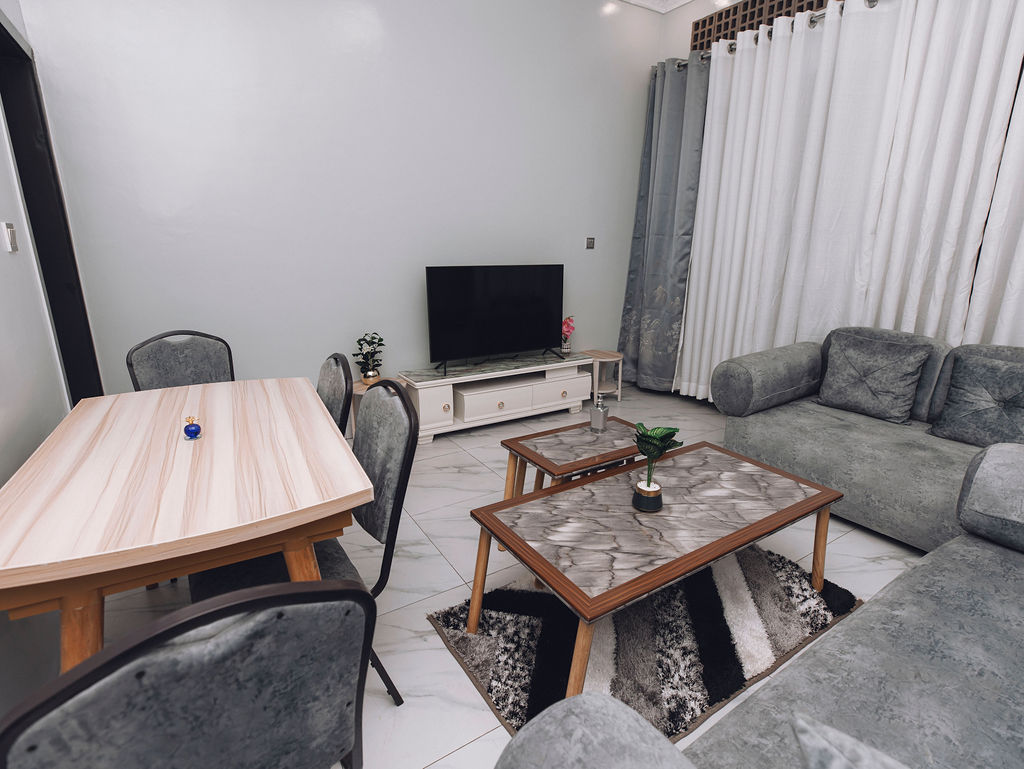 Fully furnished and ready to move in